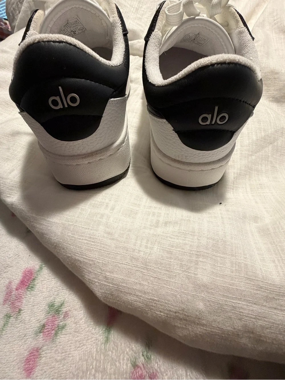 ALO Yoga Black and White Low-Top Sneakers